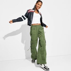 Clearance Bundle 2 for $25❗️ Women's Mid Rise Wide Leg Relaxed Cargo Pants